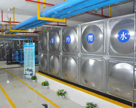 不銹鋼水箱的用途廣泛以下是其主要的幾個用途